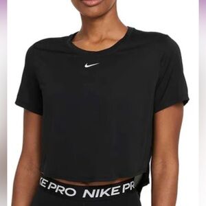 Nike dry fit workout shirt